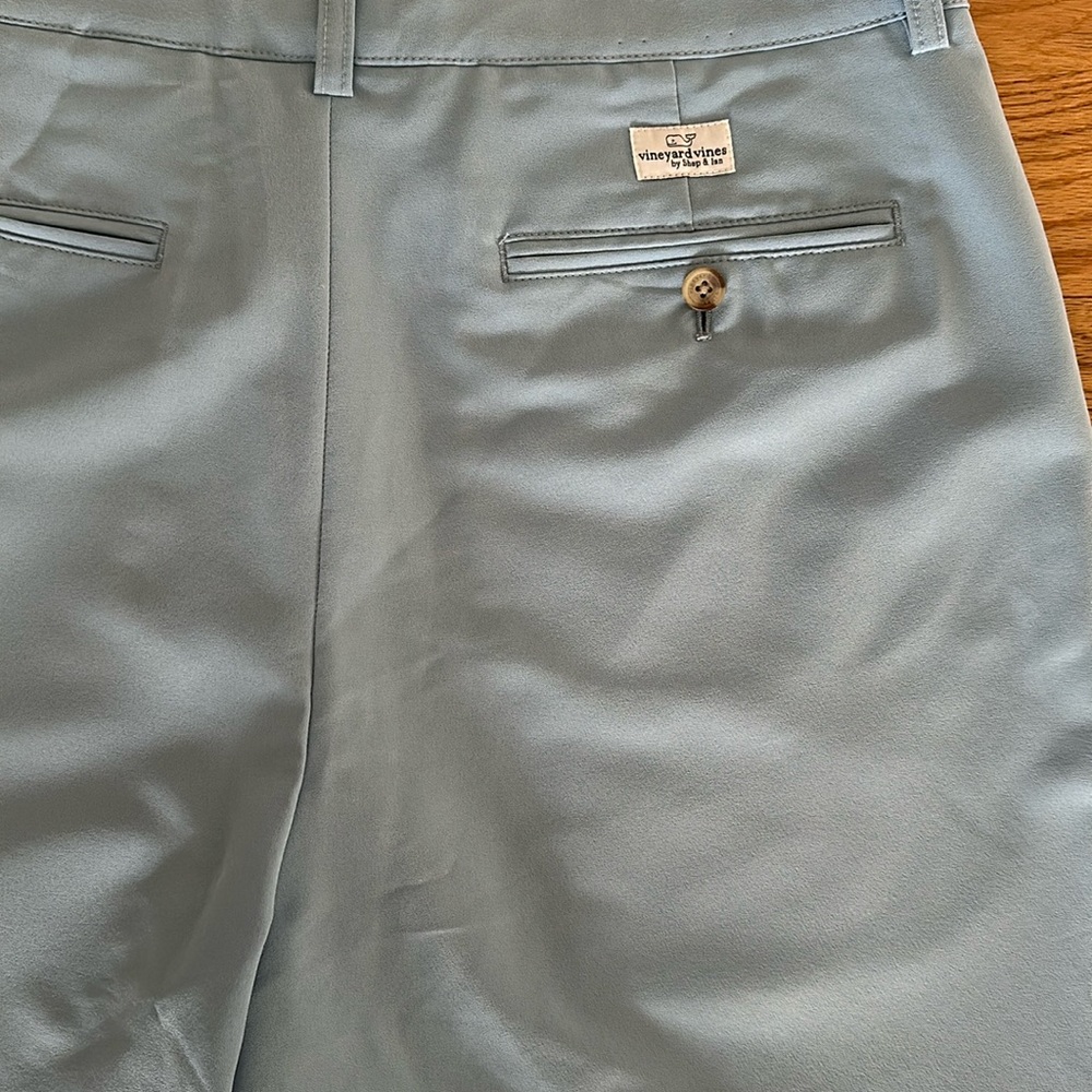 🎉HP🎉 Vineyard Vines 9” Links Shorts - Picture 5 of 5